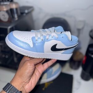Jordan 1 low black blue and white youth size 5.5Y.